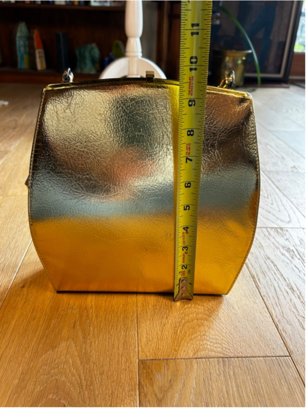 Vintage Theodore California Gold Metallic Evening Bag - Picture 9 of 9